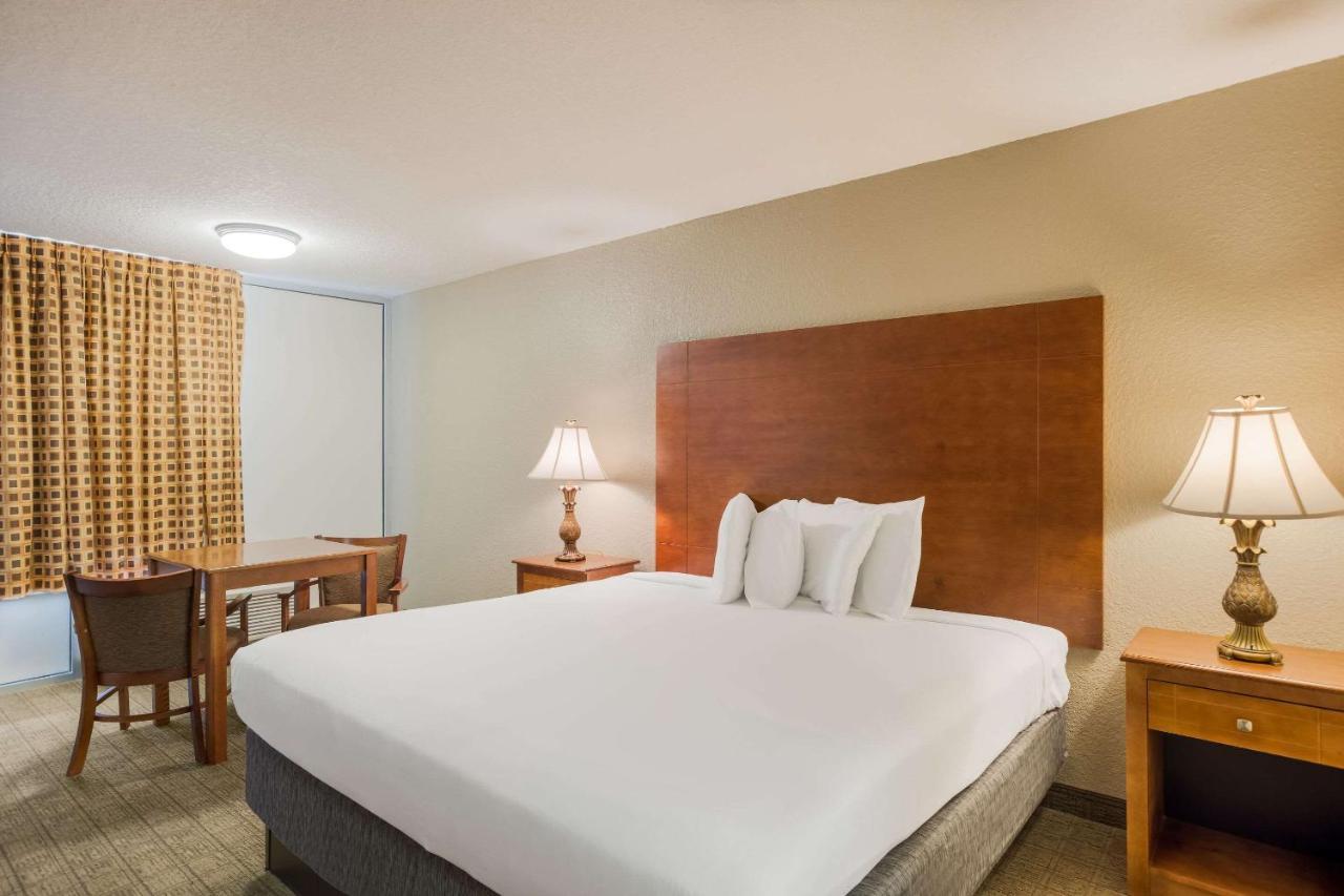 Econo Lodge Вайделія Екстер'єр фото
